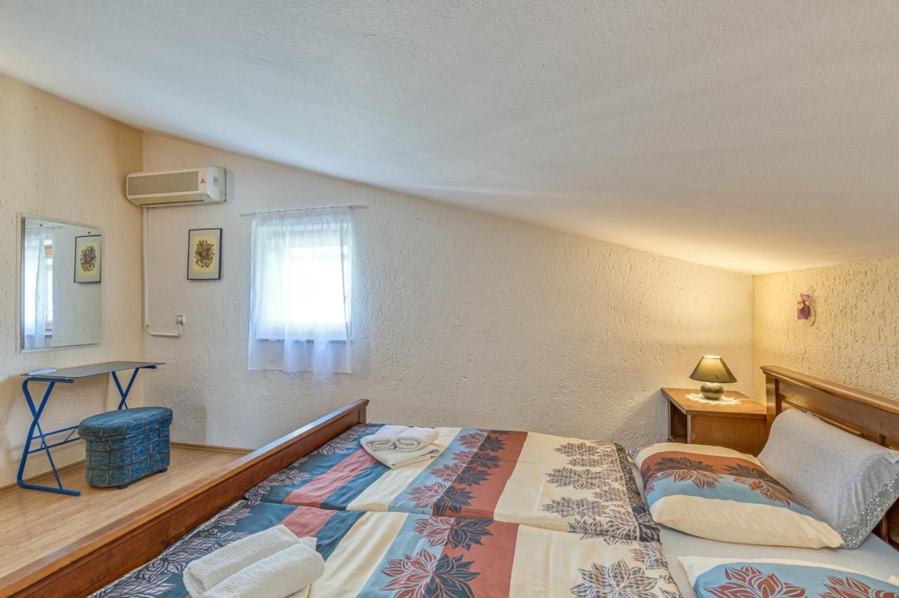 Apartment Slavko Cancini Kukci Kültér fotó